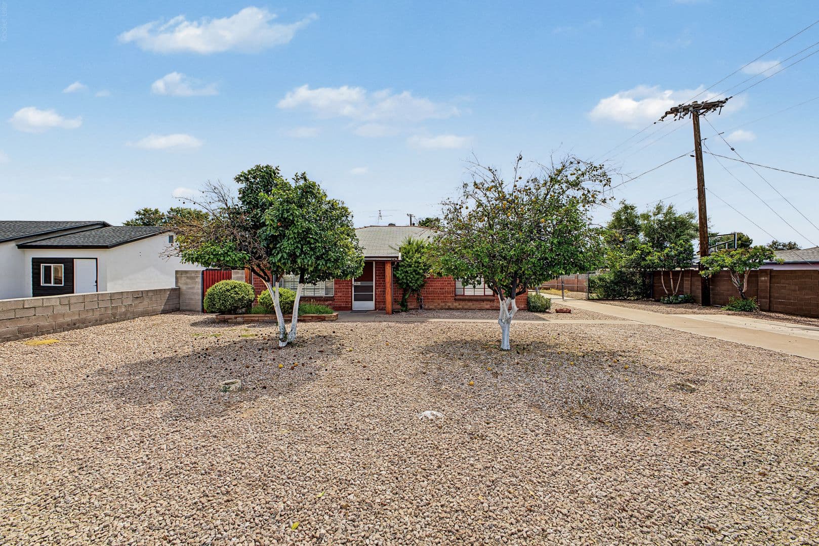 Phoenix House: 1103 E Glendale Ave