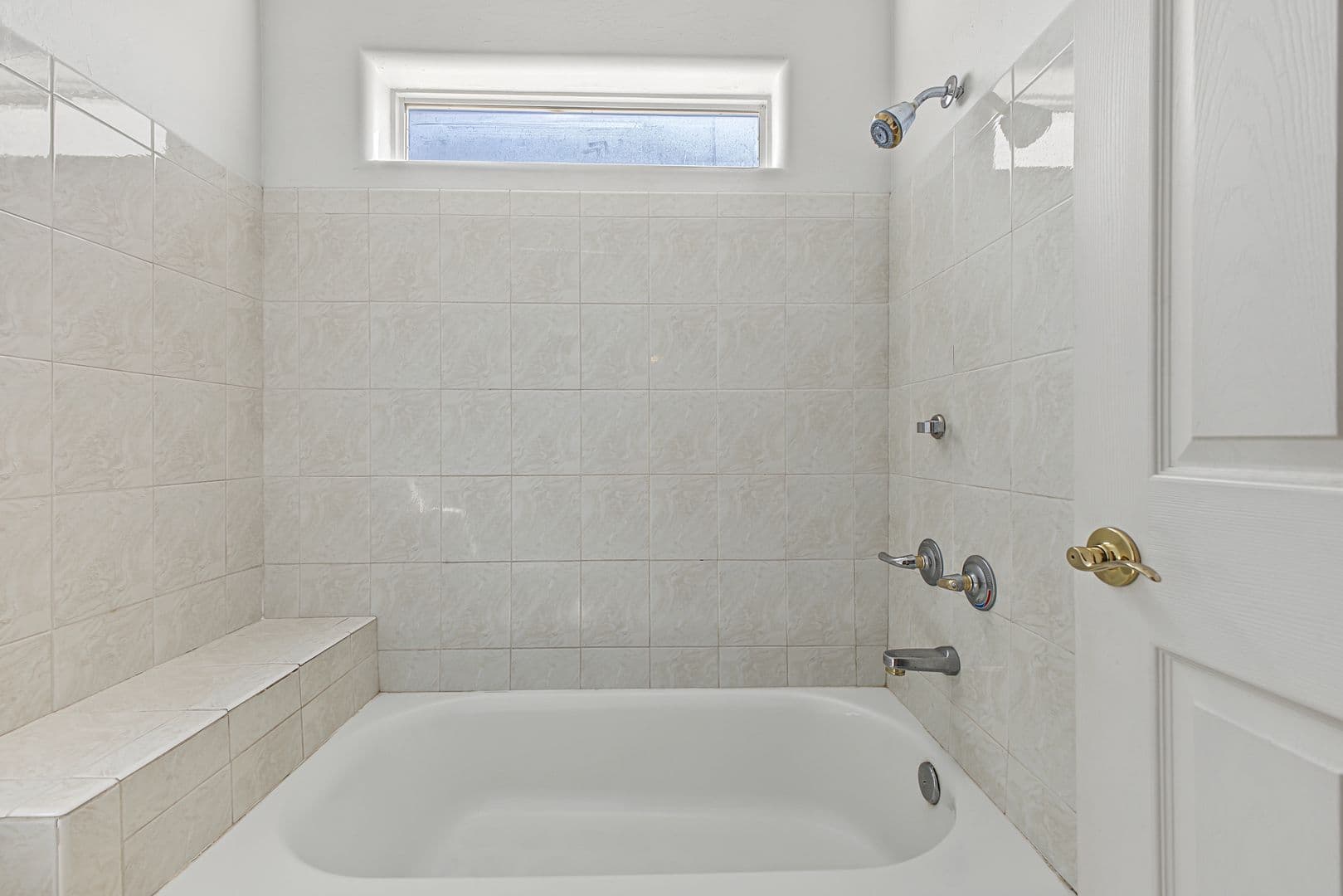 Phoenix House: 1549 E. Las Palmaritas Dr