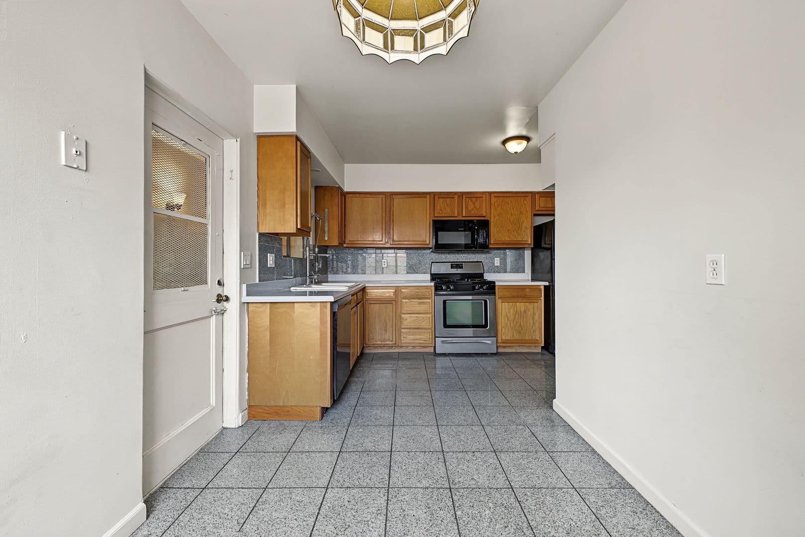 Phoenix House: 1103 E Glendale Ave