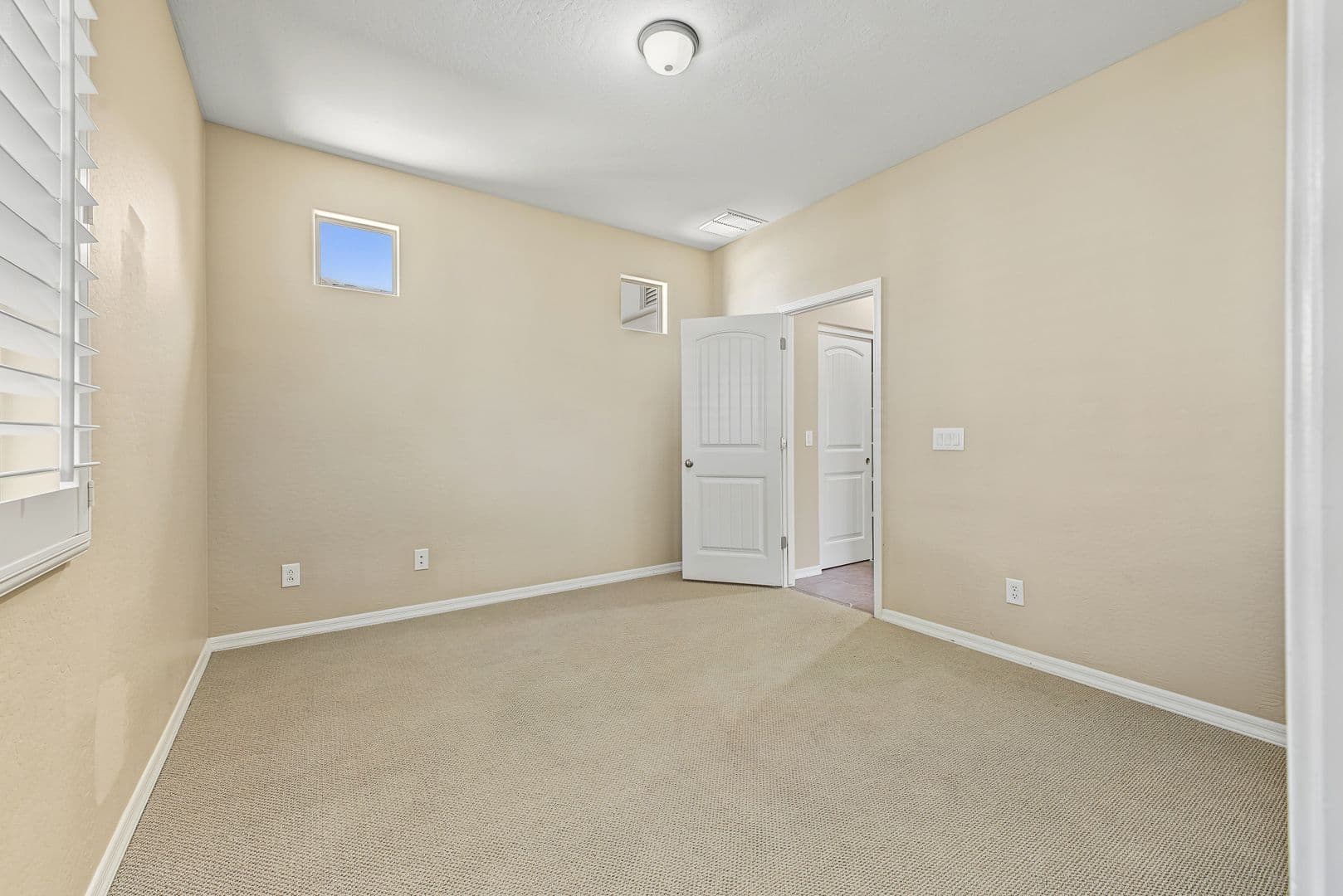 Chandler House: 1463 E. Prescott Pl.