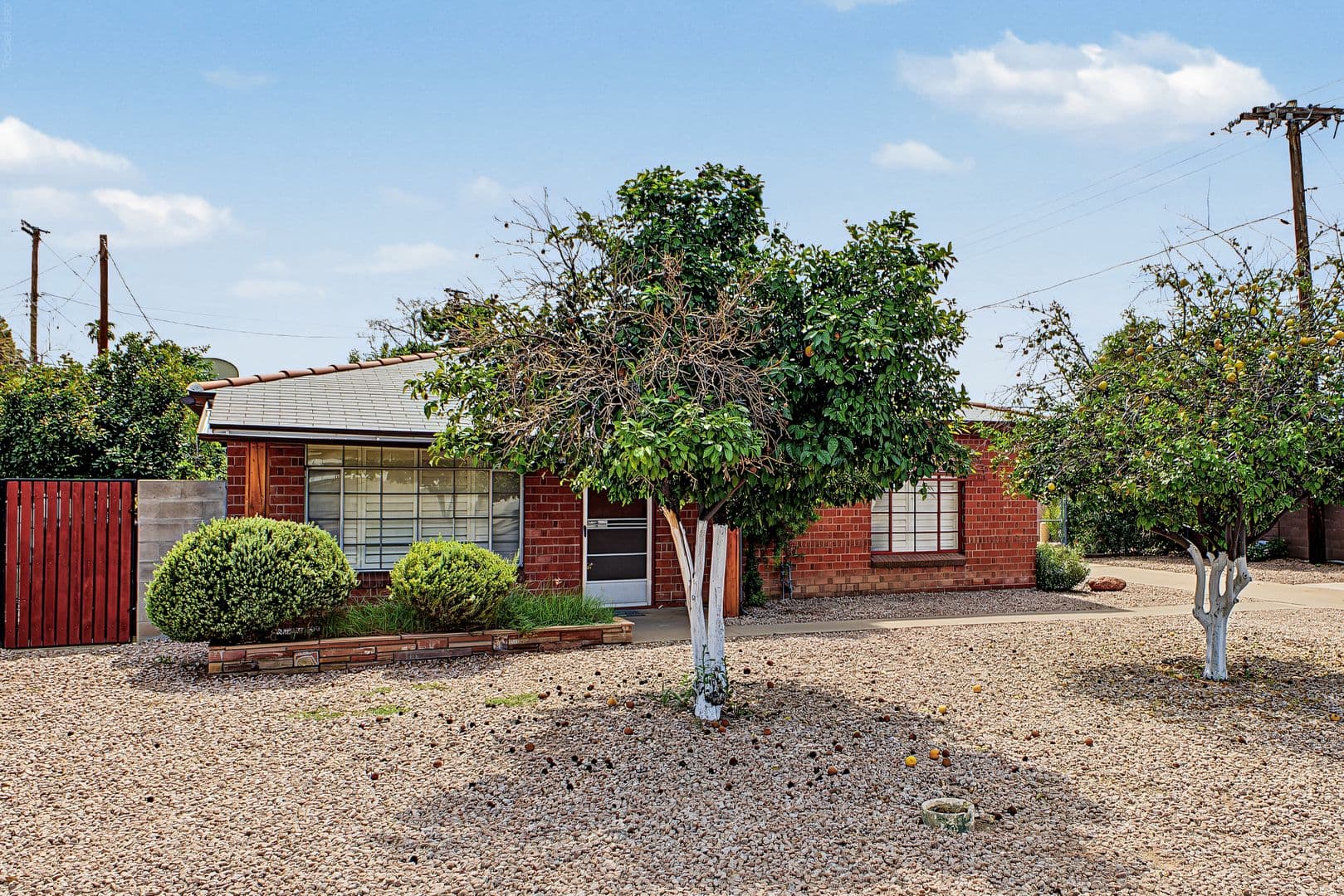 Phoenix House: 1103 E Glendale Ave