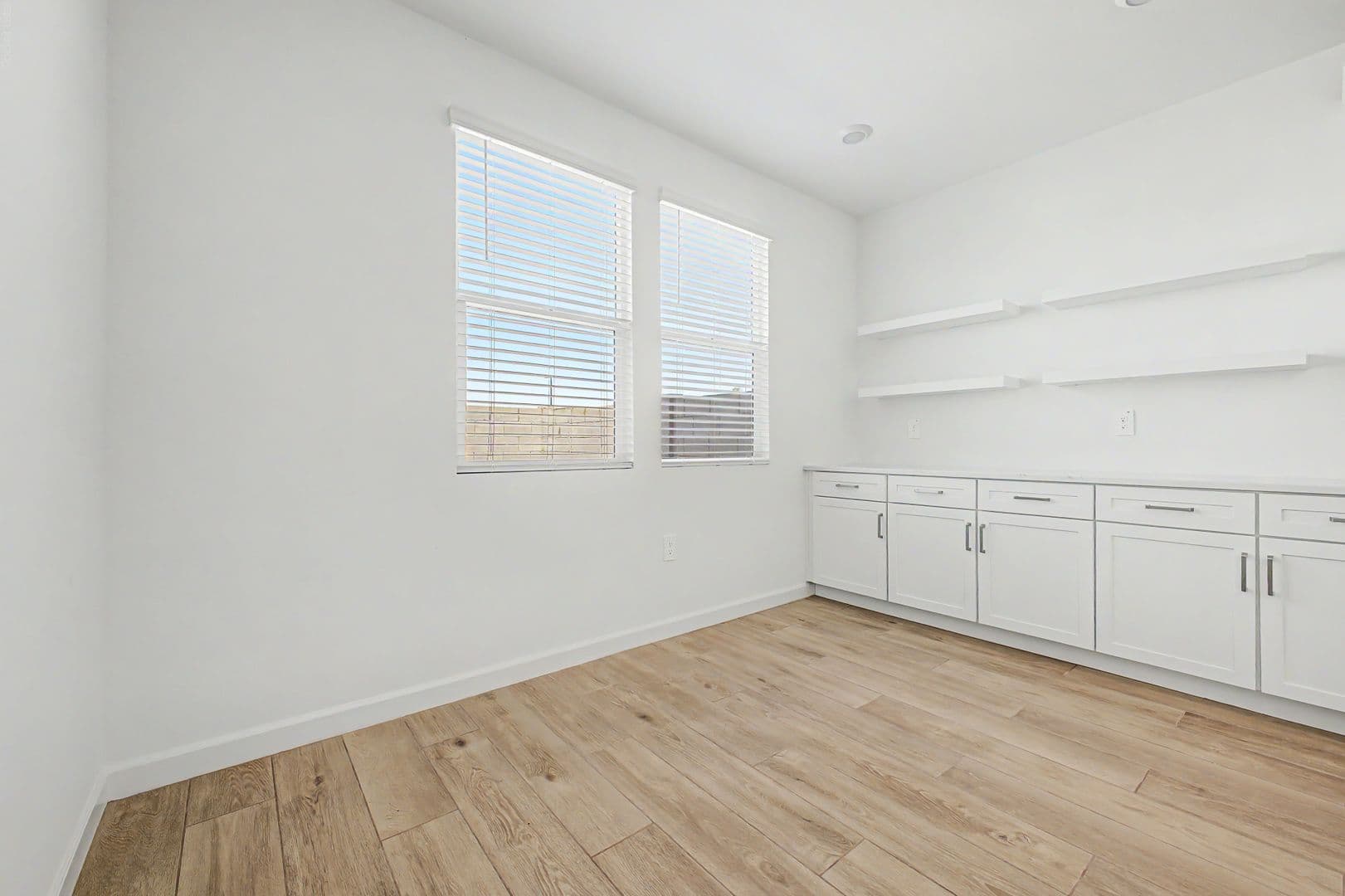 Phoenix House: 9726 S. 11th Place