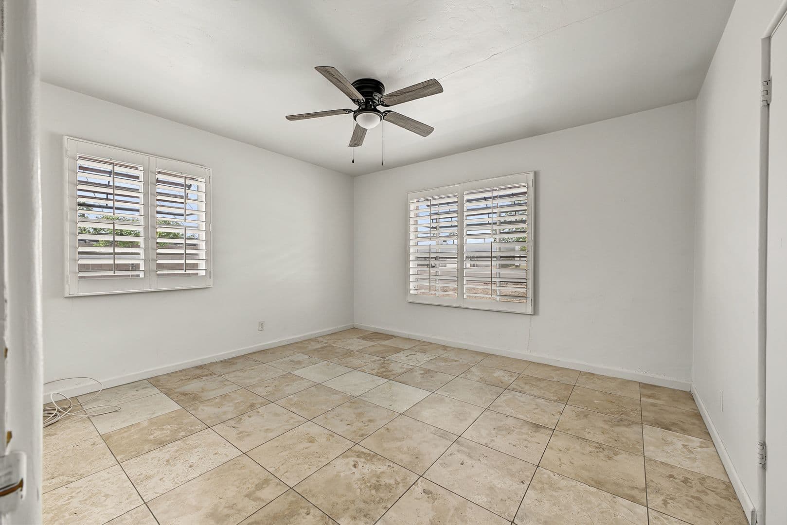 Phoenix House: 1103 E Glendale Ave
