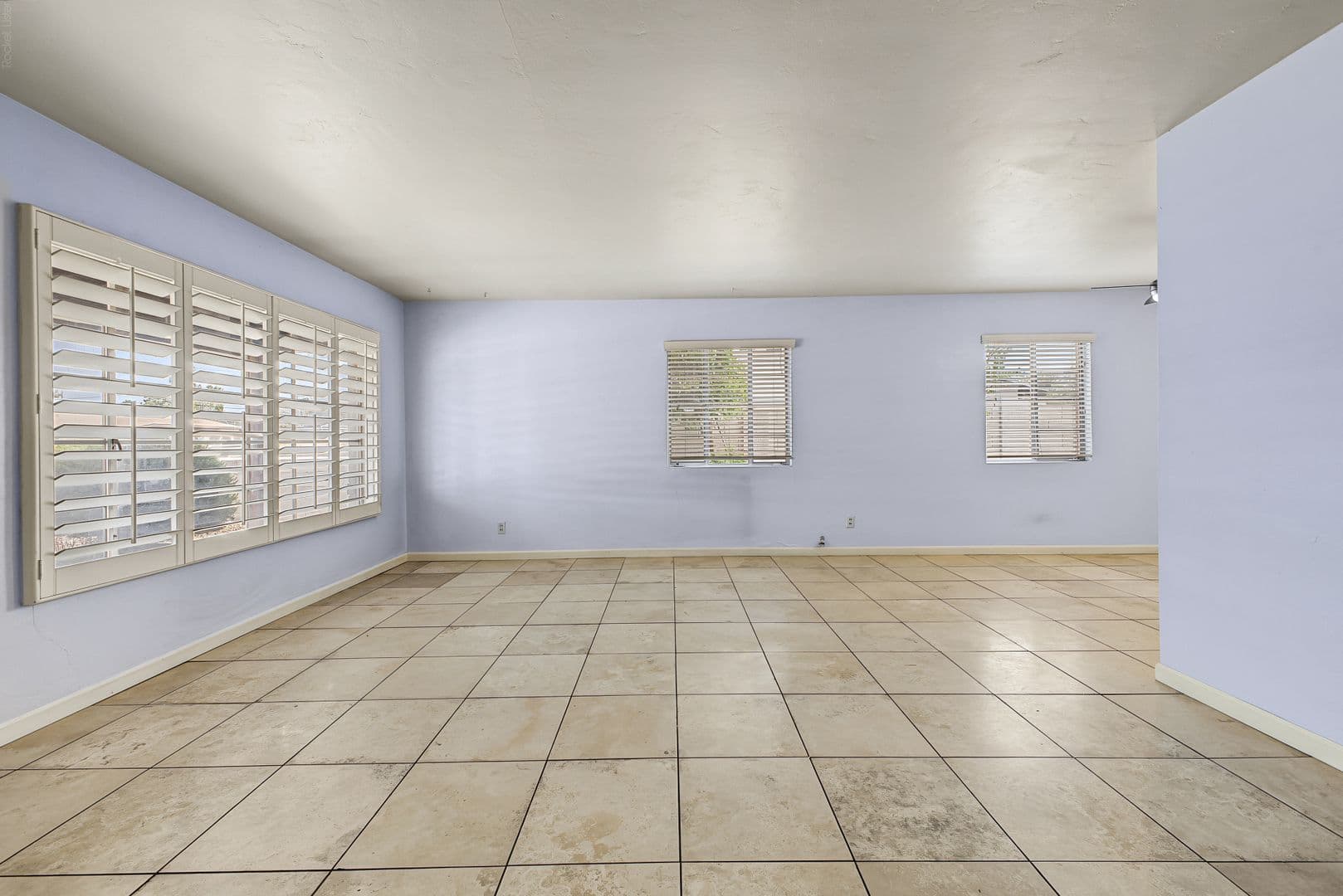 Phoenix House: 1103 E Glendale Ave