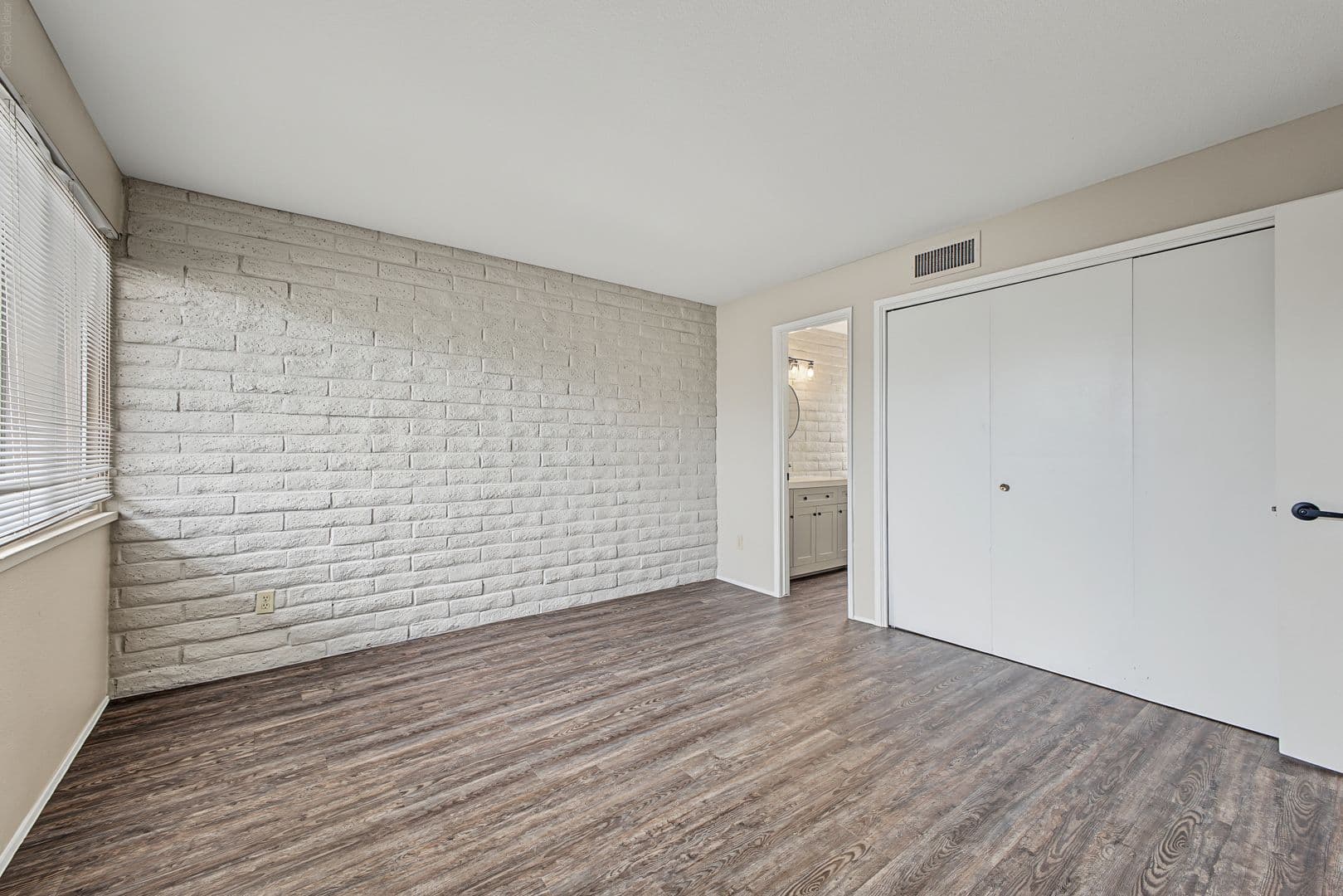 Scottsdale House: 27250 N. 64th St. #19
