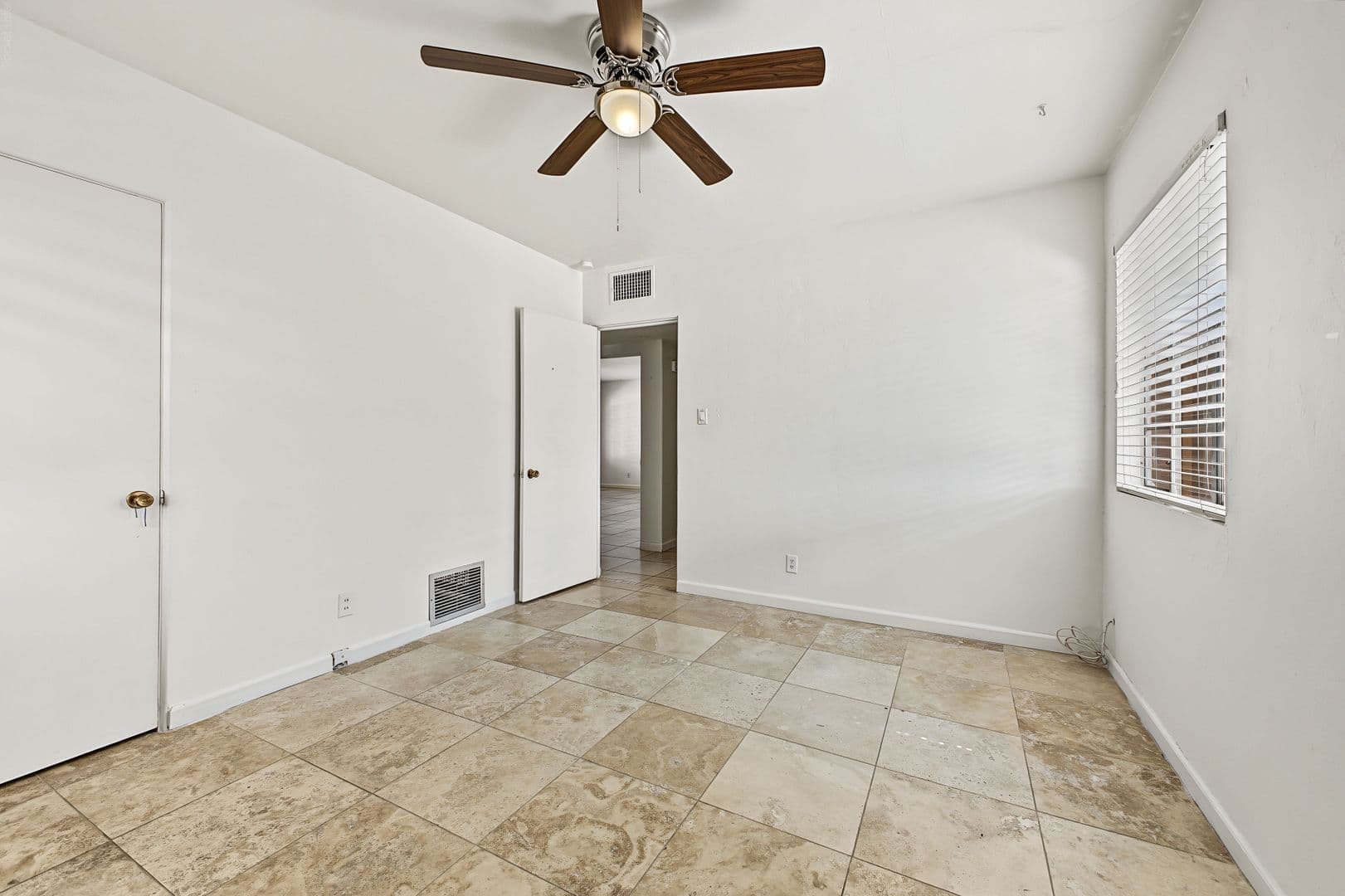 Phoenix House: 1103 E Glendale Ave