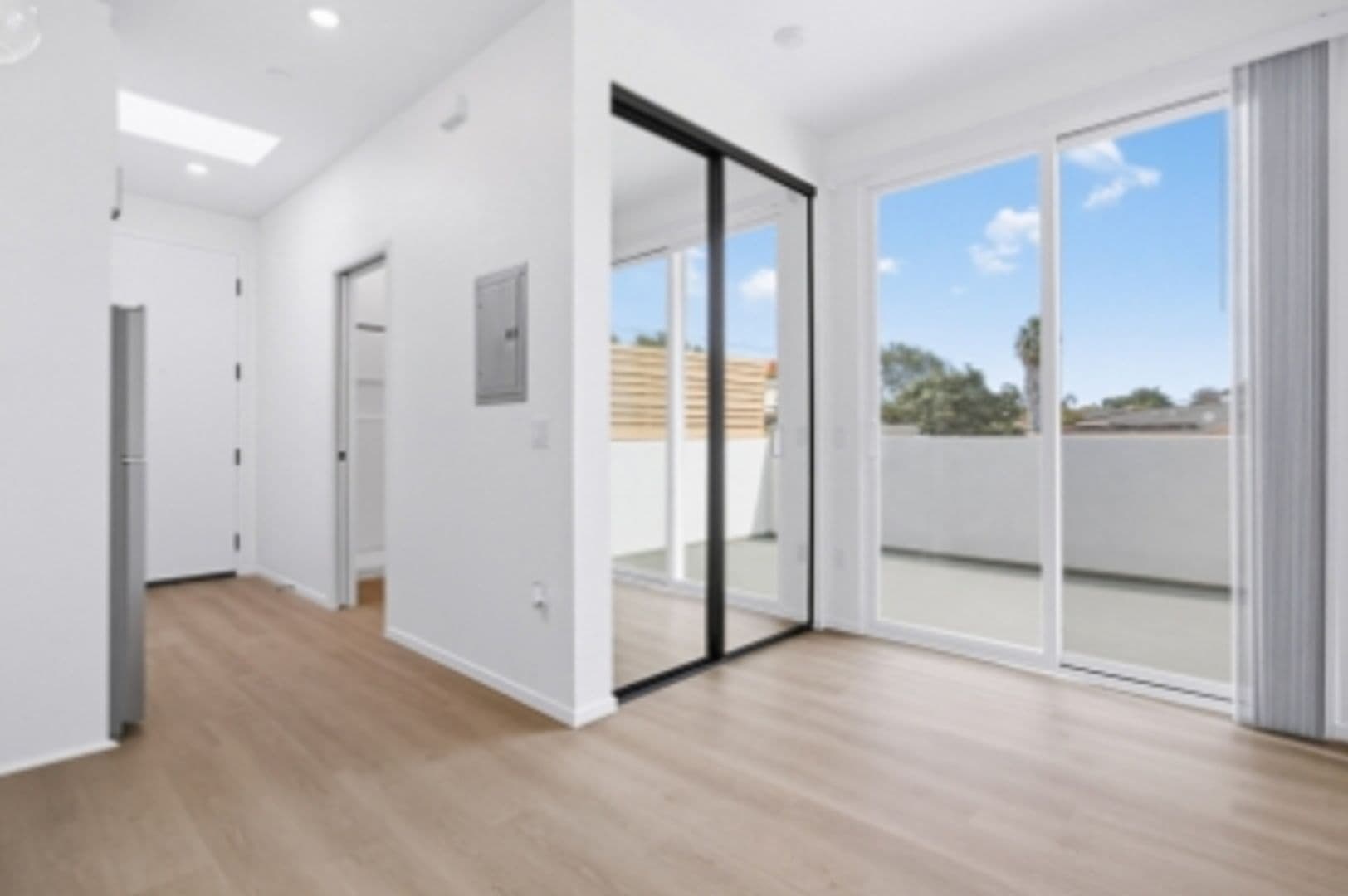 San Diego Apartment: 3042-3044 J St.
