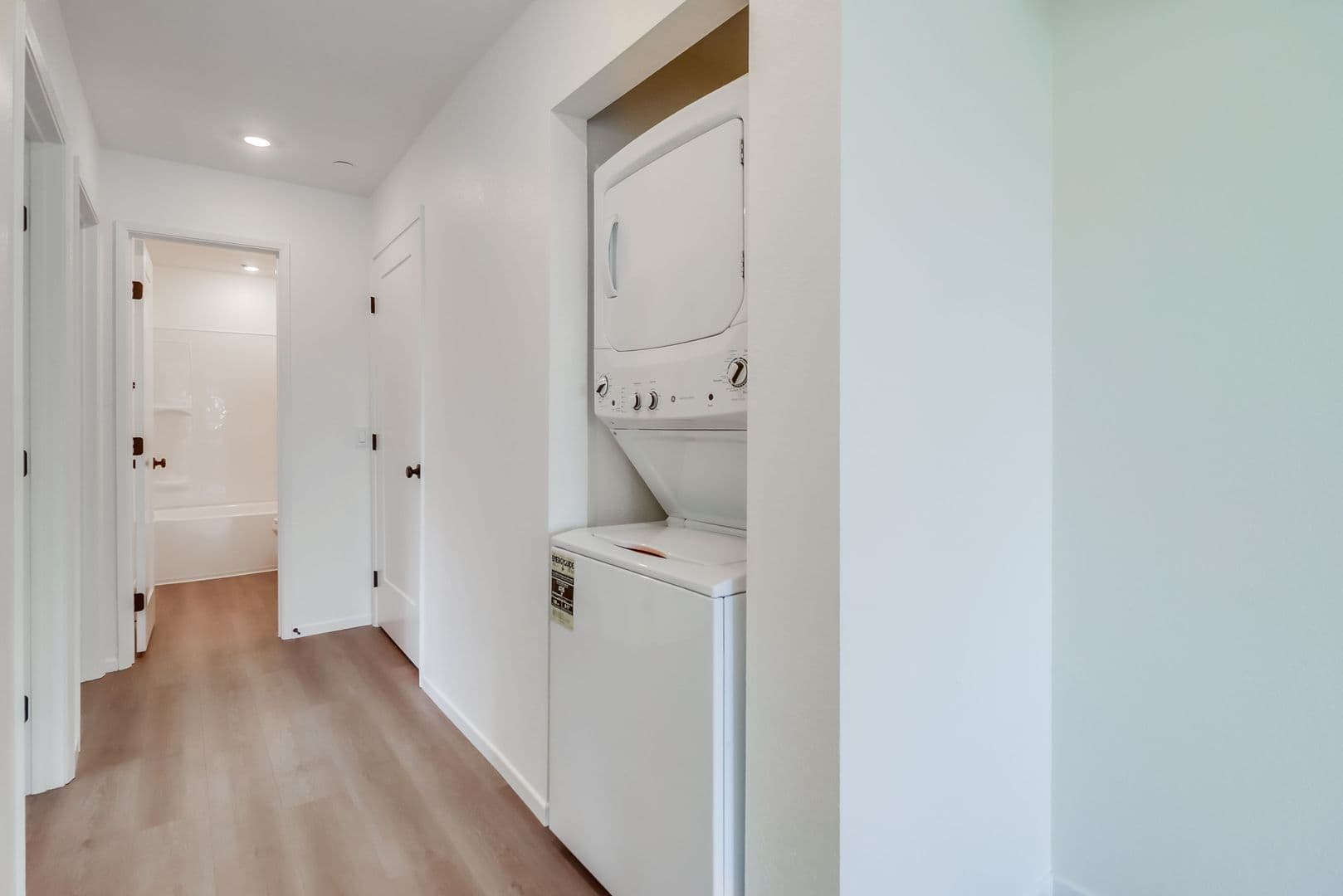 San Diego Apartment: 3042-3044 J St.