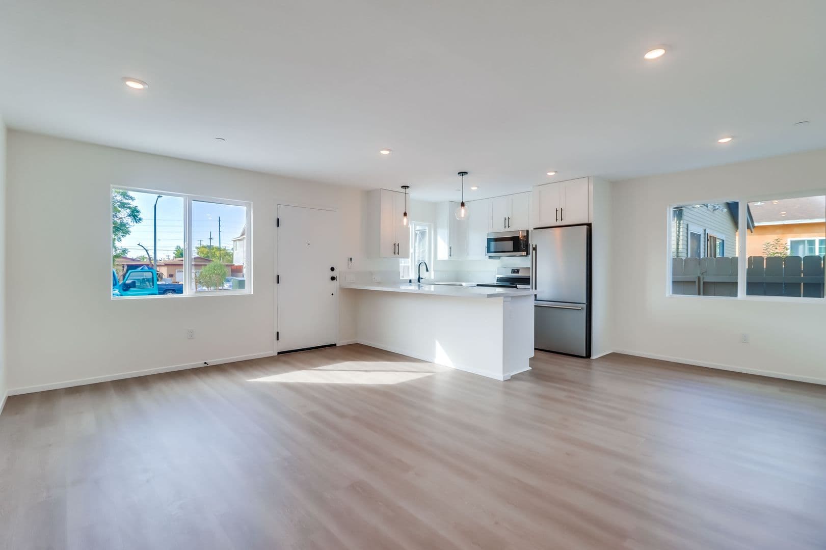 San Diego Apartment: 3042-3044 J St.