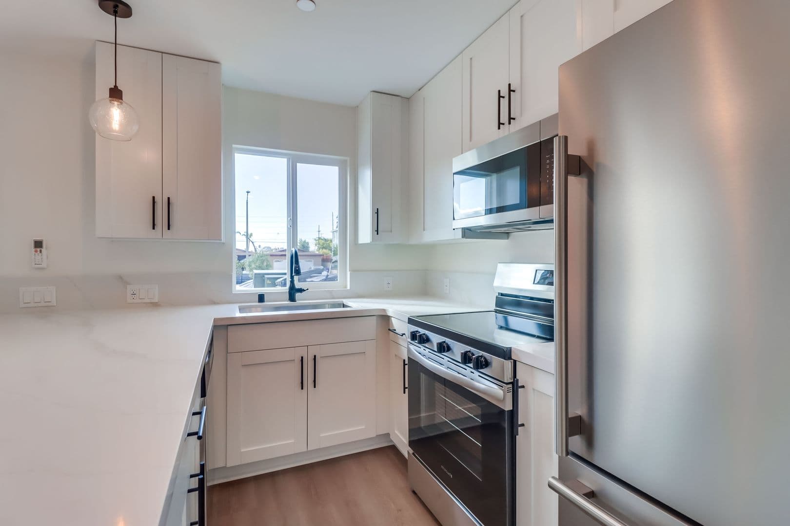 San Diego Apartment: 3042-3044 J St.