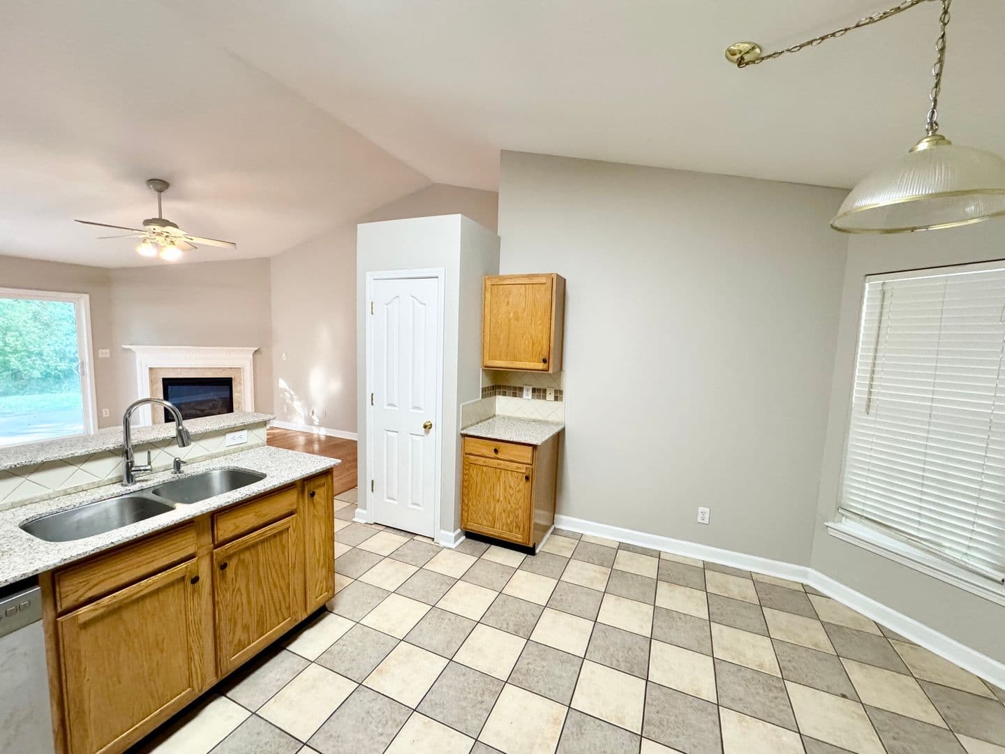 Charlotte House: 14431 O Casey Lane