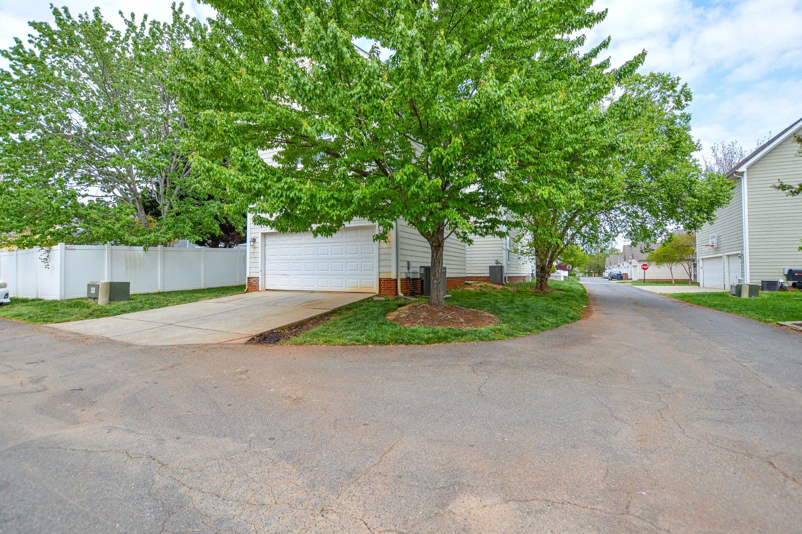 Indian Trail House: 9020 Lady's Secret