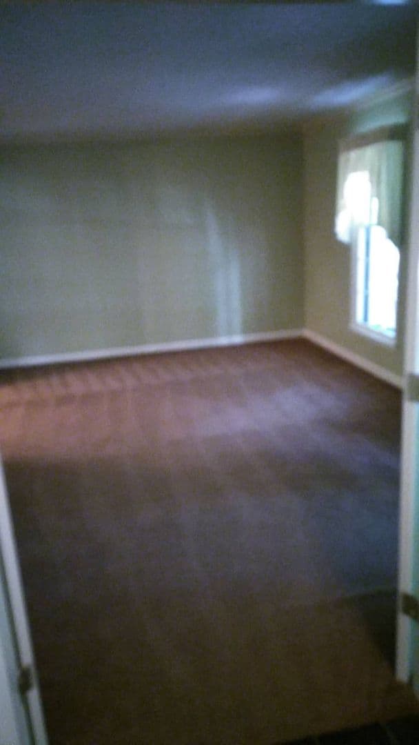 Matthews House: 433 Raintree Drive