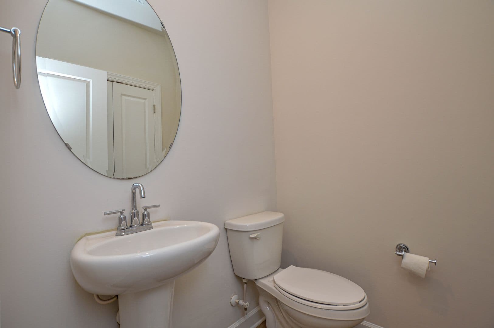 Mint Hill House: 3215 Lisburn Street