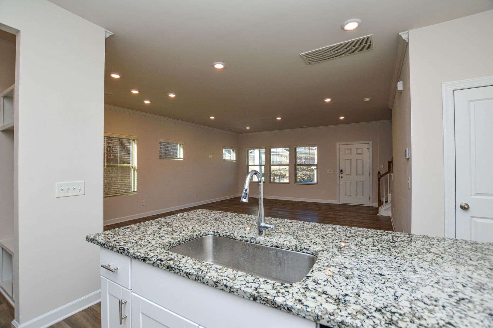 Mint Hill House: 3215 Lisburn Street