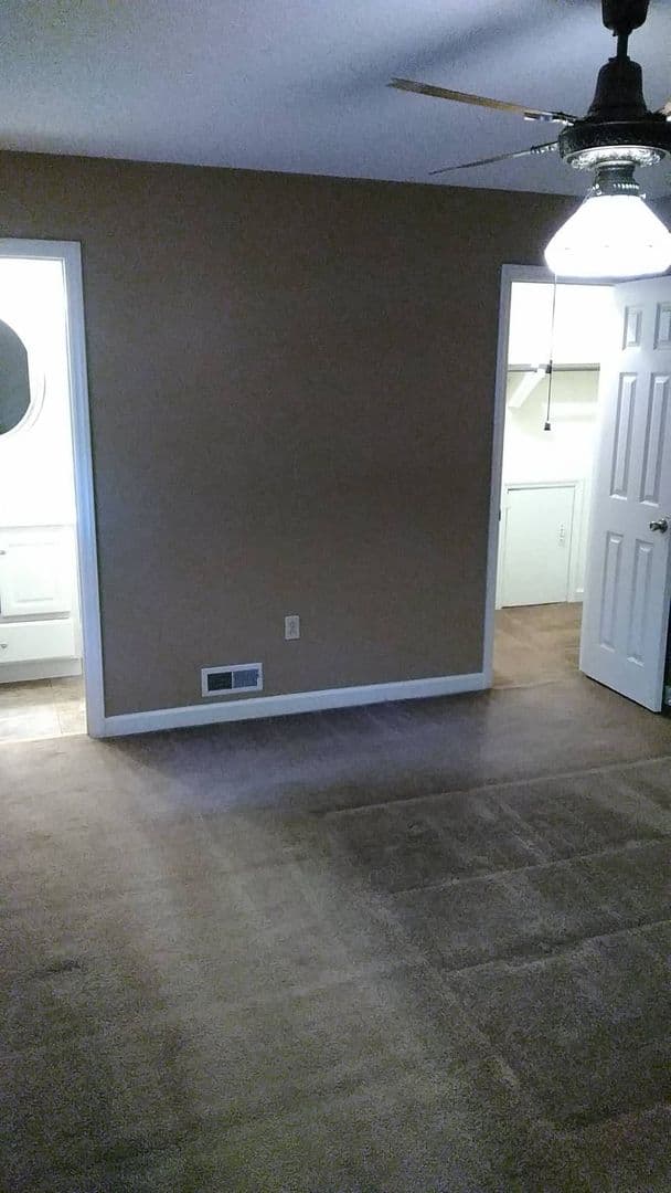 Matthews House: 433 Raintree Drive