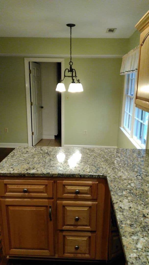 Matthews House: 433 Raintree Drive