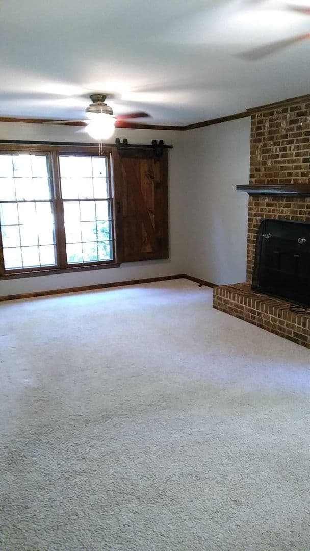 Matthews House: 433 Raintree Drive