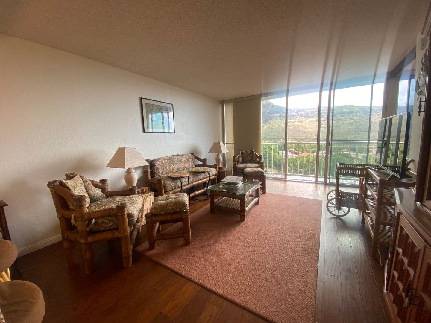 Waianae House: 84-680 Kili Dr 607 B