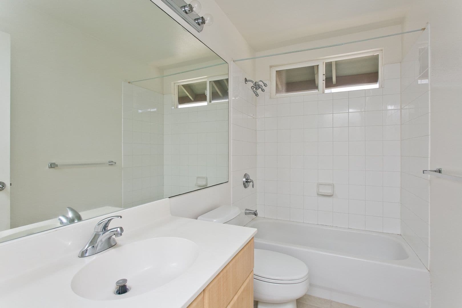 Kapolei House: 91-202 Paiaha Pl