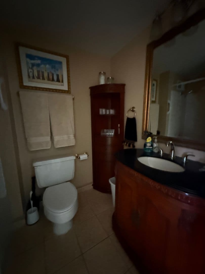 Waianae House: 85175 Farrington Hey C-426
