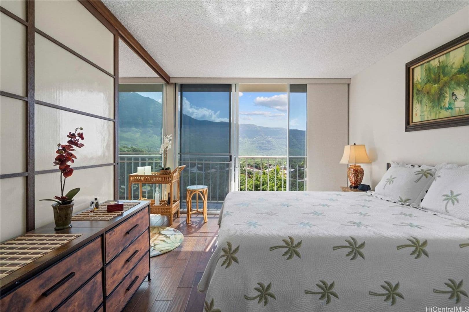 Waianae House: 84-680 Kili Dr 607 B
