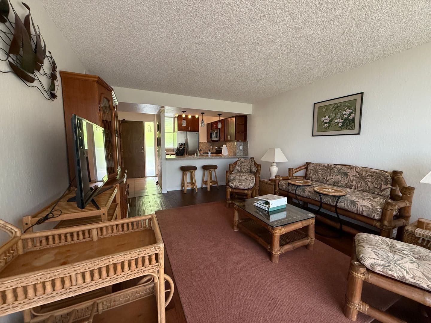 Waianae House: 84-680 Kili Dr 607 B