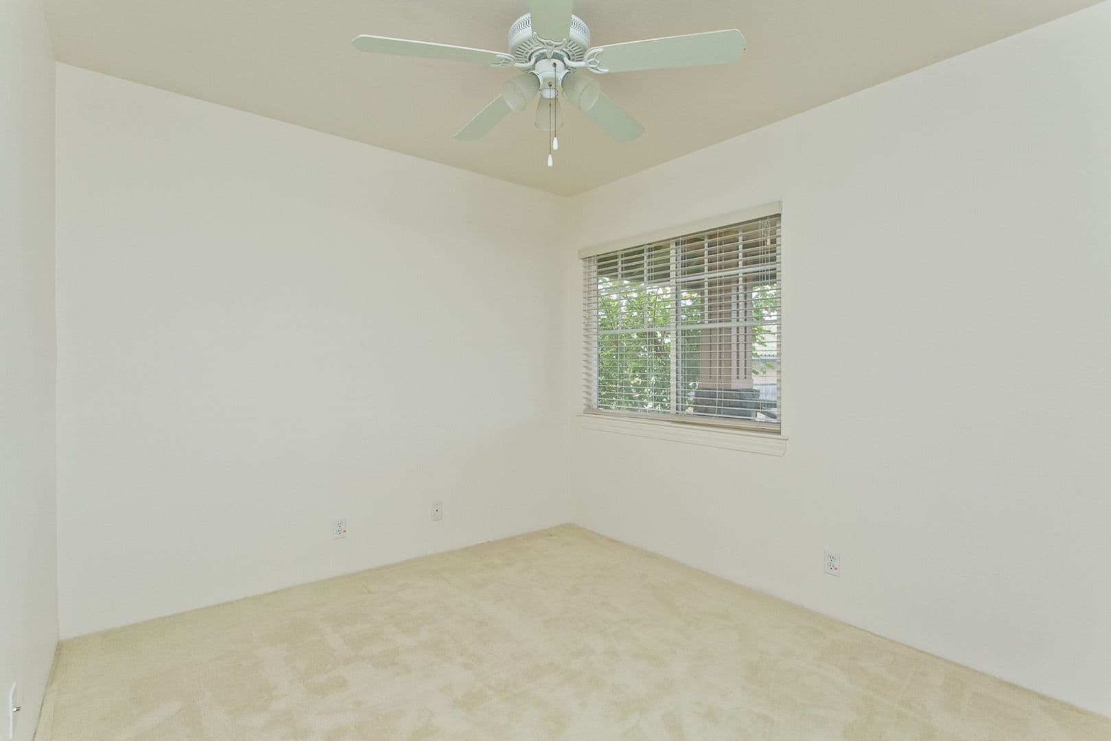 Kapolei House: 91-202 Paiaha Pl