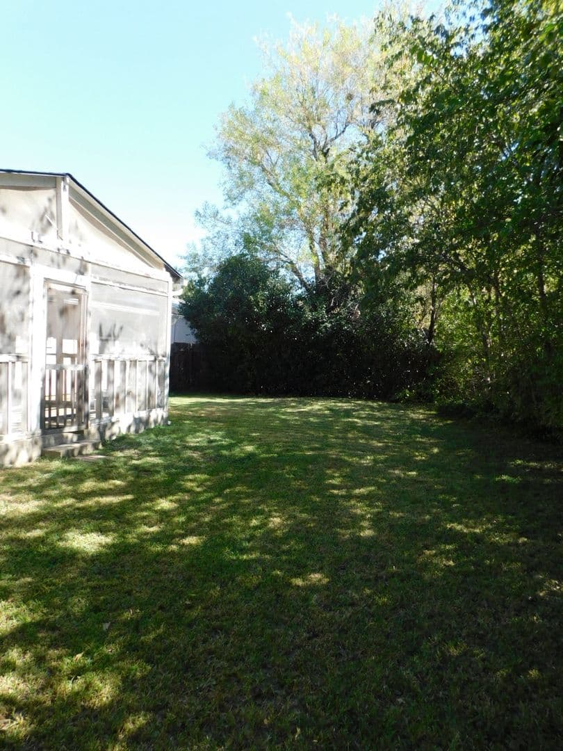 Austin House: 2613 Baxter Dr