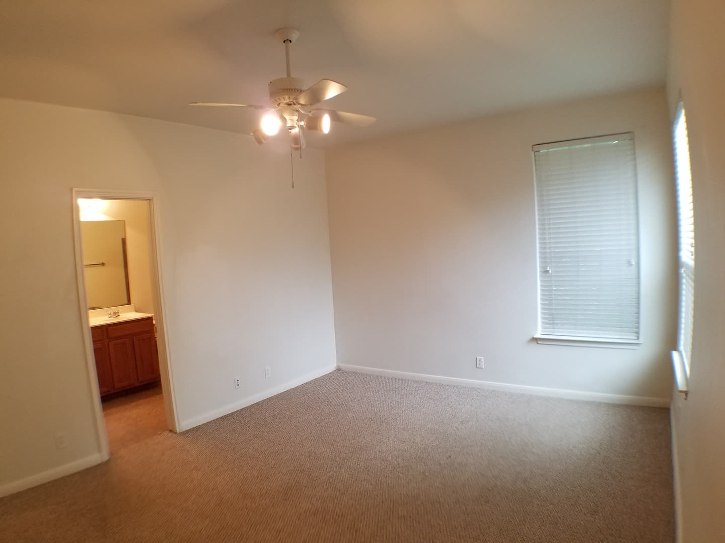 Austin Apartment: 2500 Allred Dr