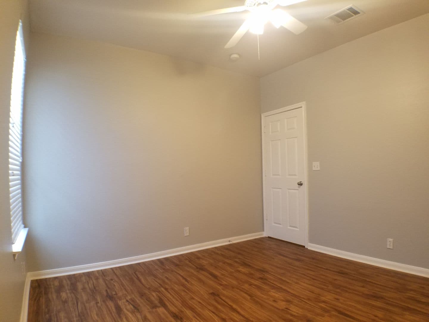 Austin Apartment: 2502 Allred Dr