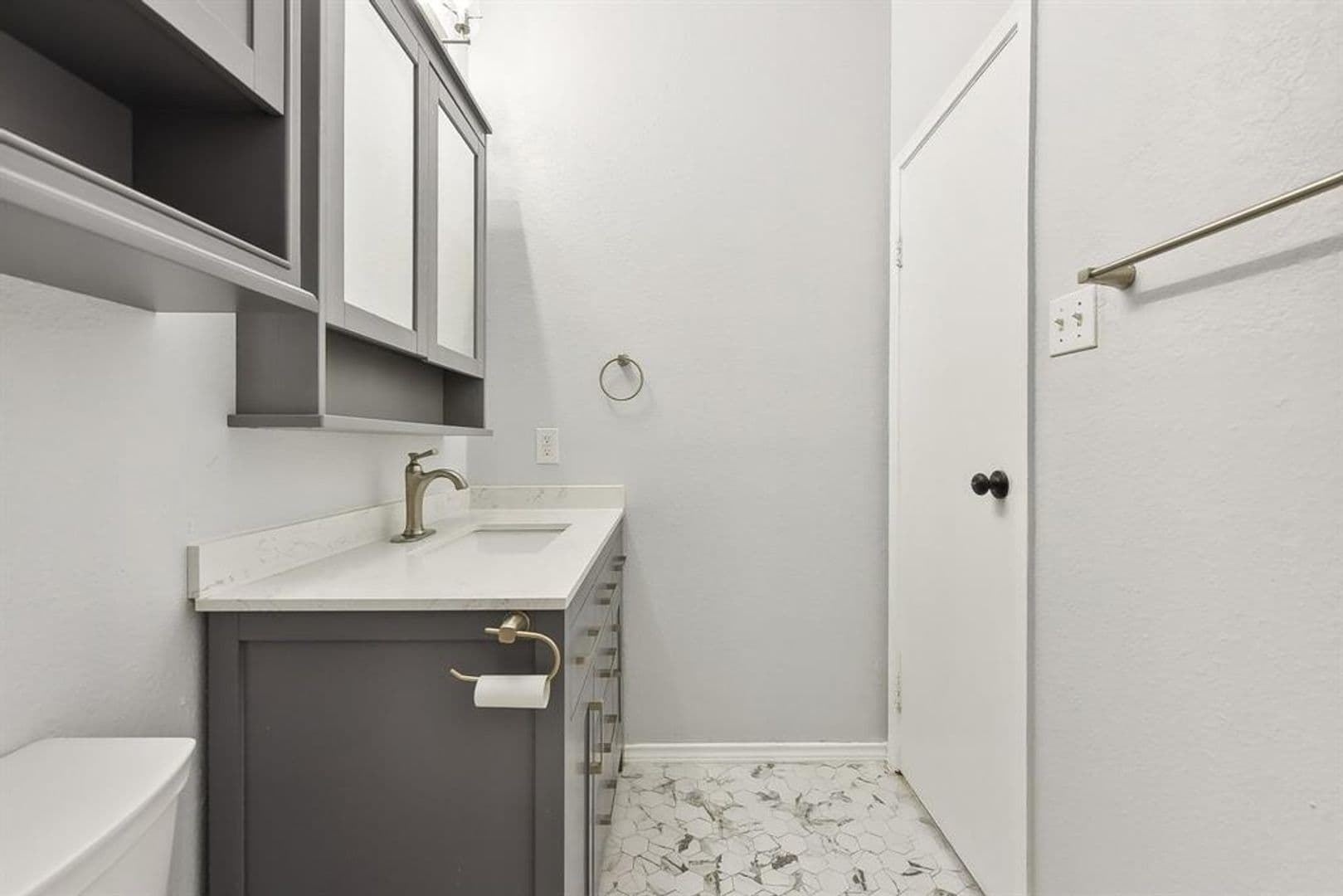 Austin Condo: 12166 Metric Blvd Apt 3011