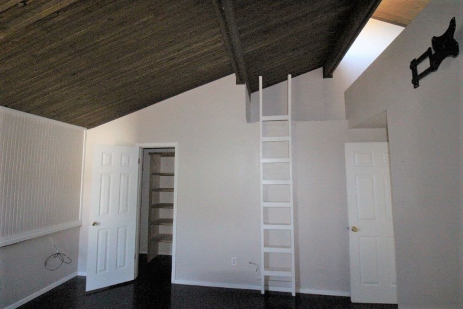 Spicewood Condo: 805 Paisley Dr