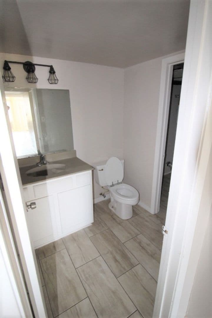 Spicewood Condo: 805 Paisley Dr