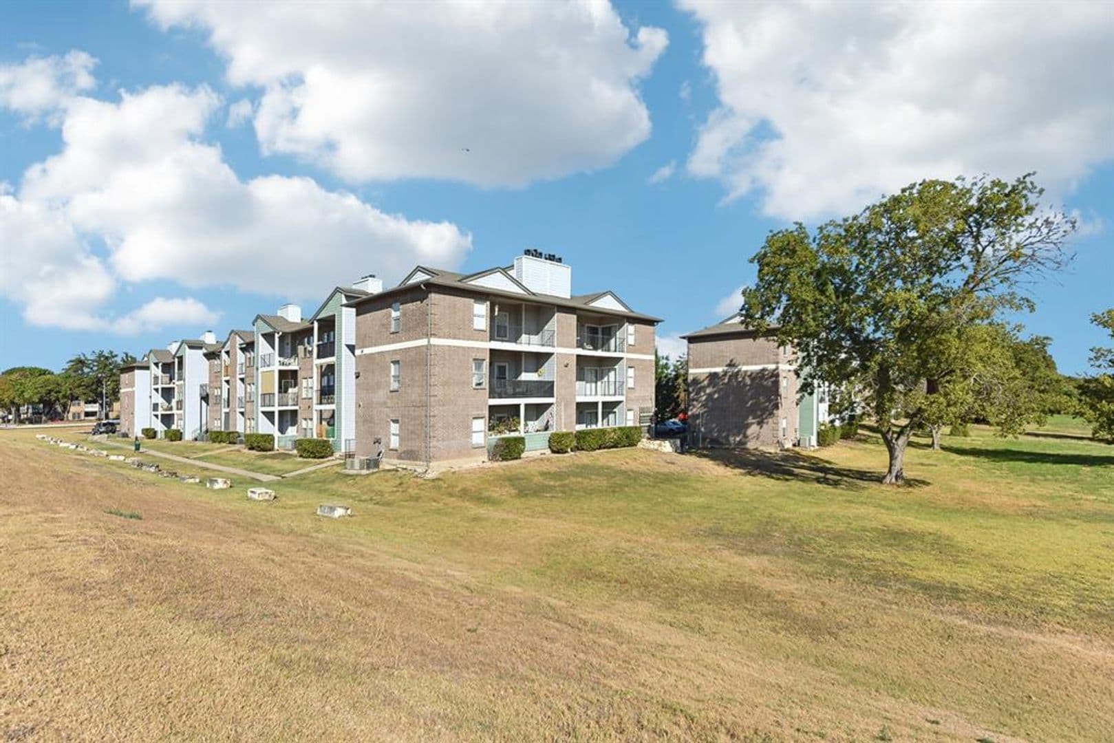 Austin Condo: 12166 Metric Blvd Apt 3011