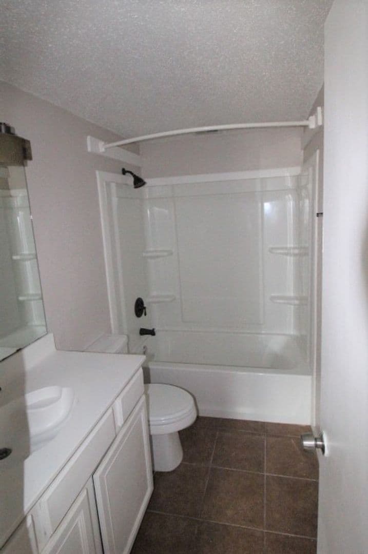 Spicewood Condo: 805 Paisley Dr