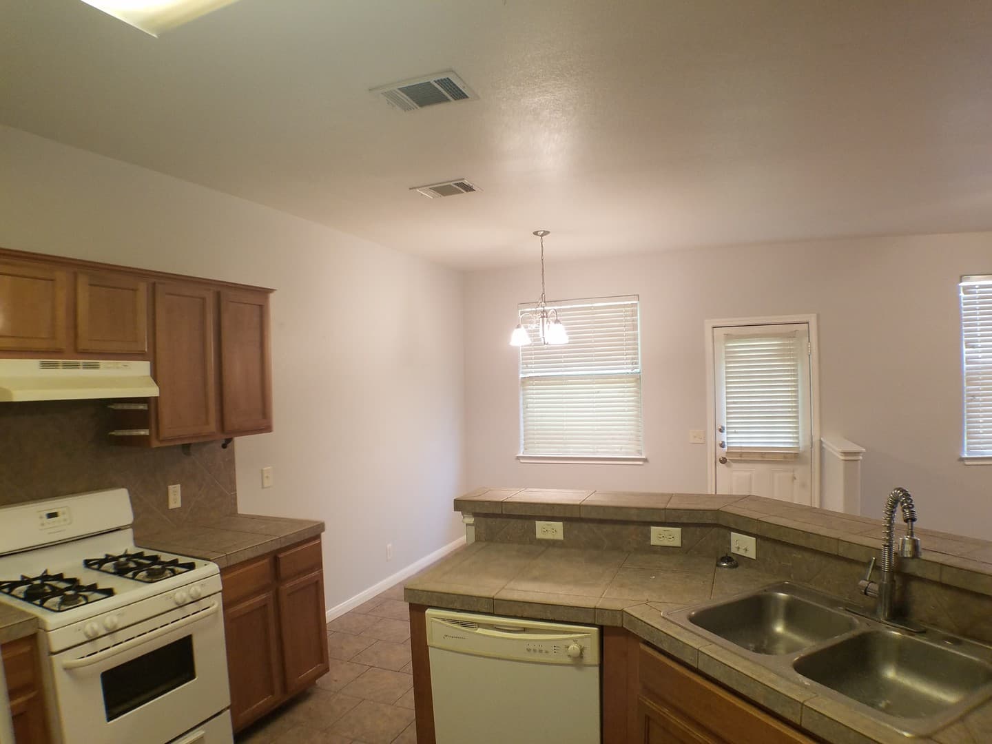 Austin Apartment: 2500 Allred Dr