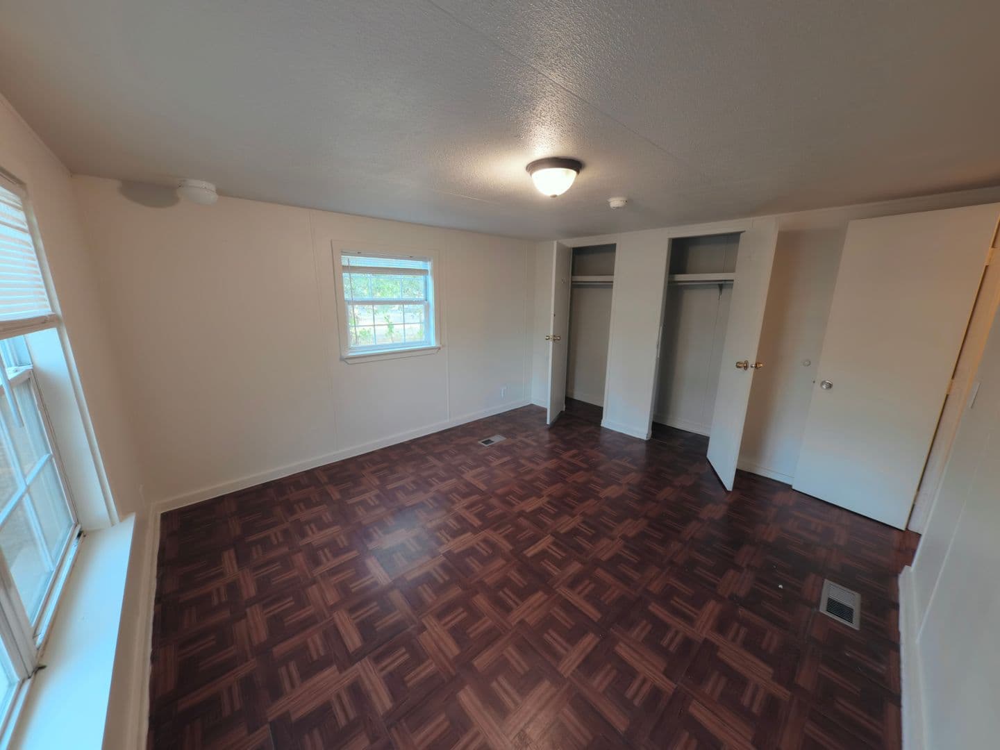 Del Valle House: 1504 Citation Cr Unit A