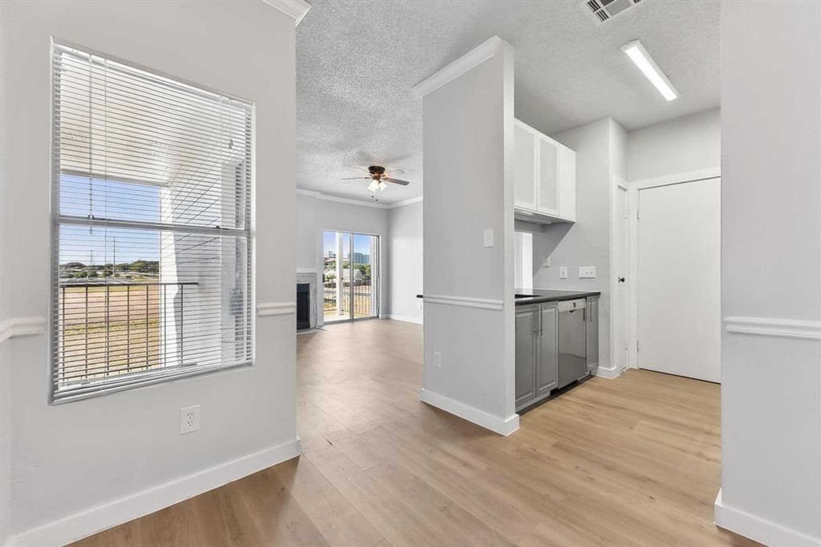 Austin Condo: 12166 Metric Blvd Apt 3011