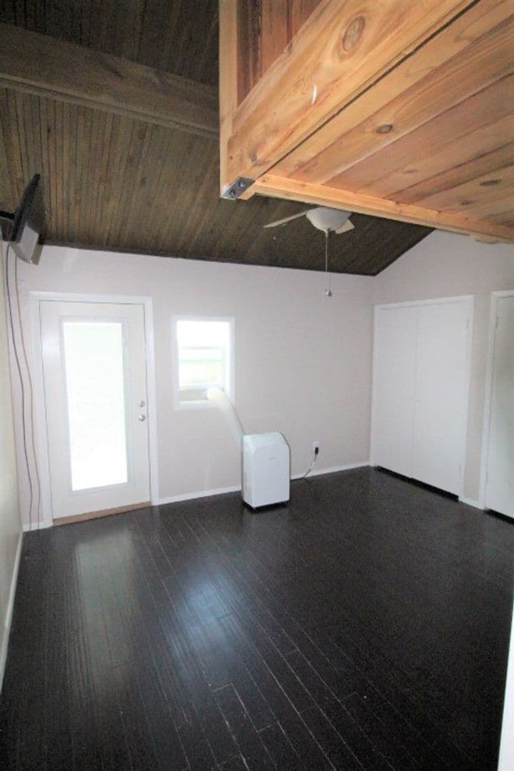 Spicewood Condo: 805 Paisley Dr