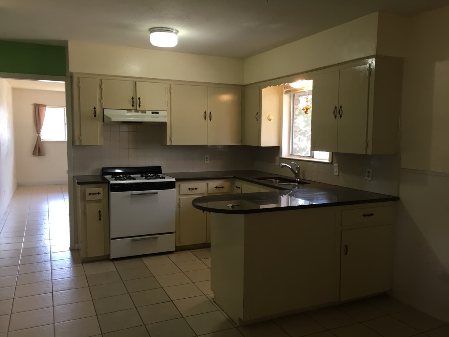 Austin Apartment: 1708 Redd / 4415 Russell