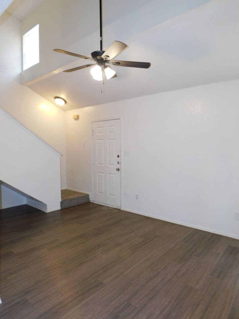 Georgetown Apartment: 2223 Katy Lane