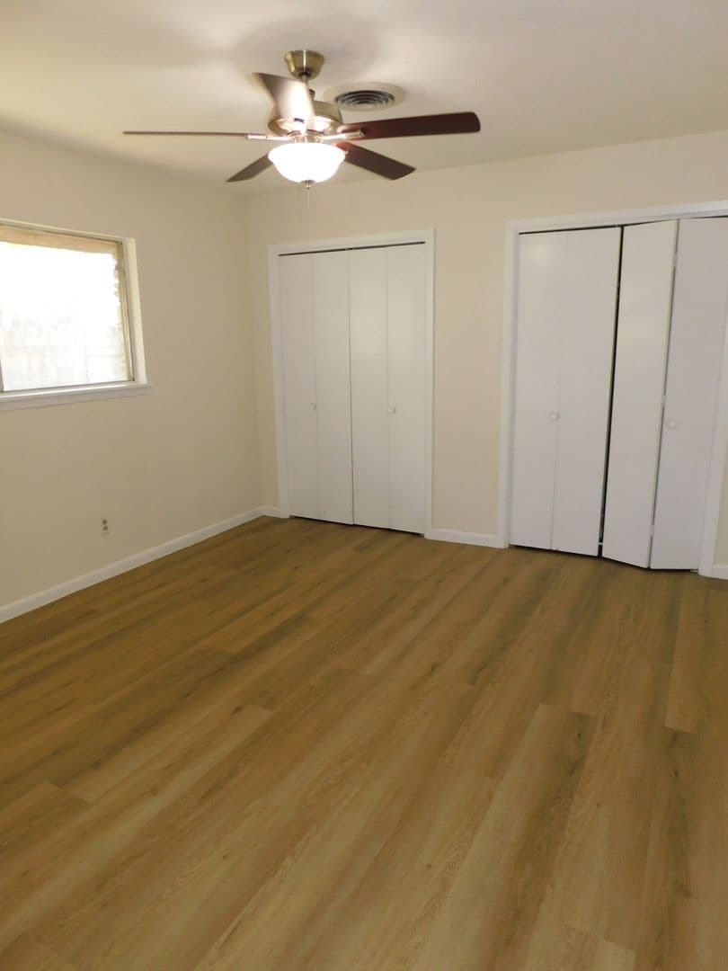 Austin Apartment: 1708 Redd / 4415 Russell