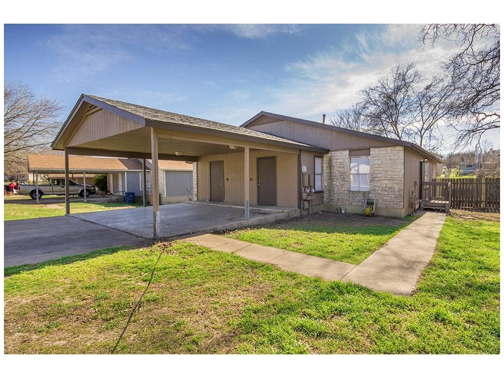 Austin Apartment: 5701 Spring Meadow Rd
