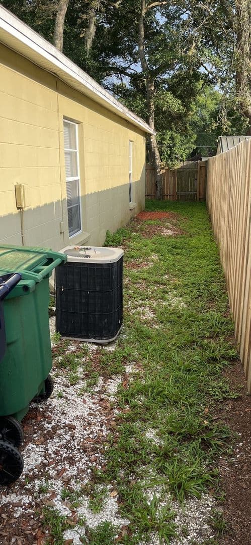 Tampa House: 8507 N. Hyaleah Rd.