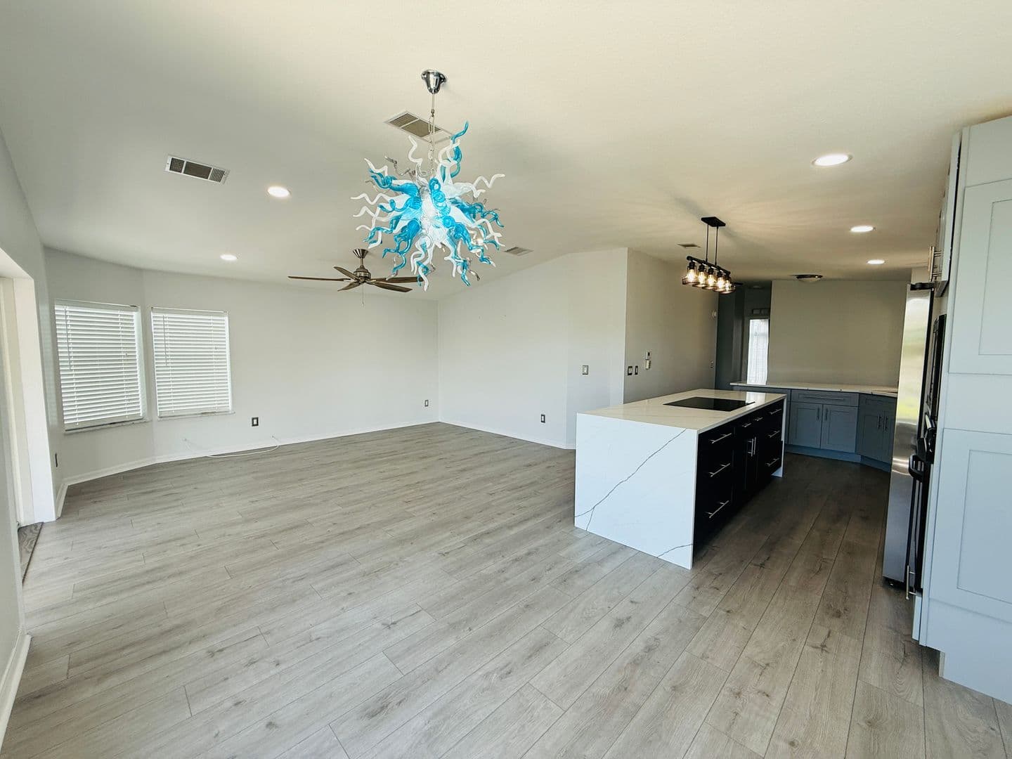 Tampa House: 4851 W. Gandy Blvd. Canal 5