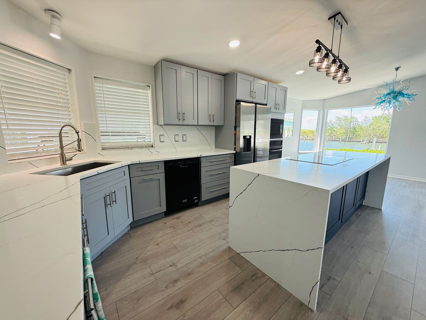 Tampa House: 4851 W. Gandy Blvd. Canal 5