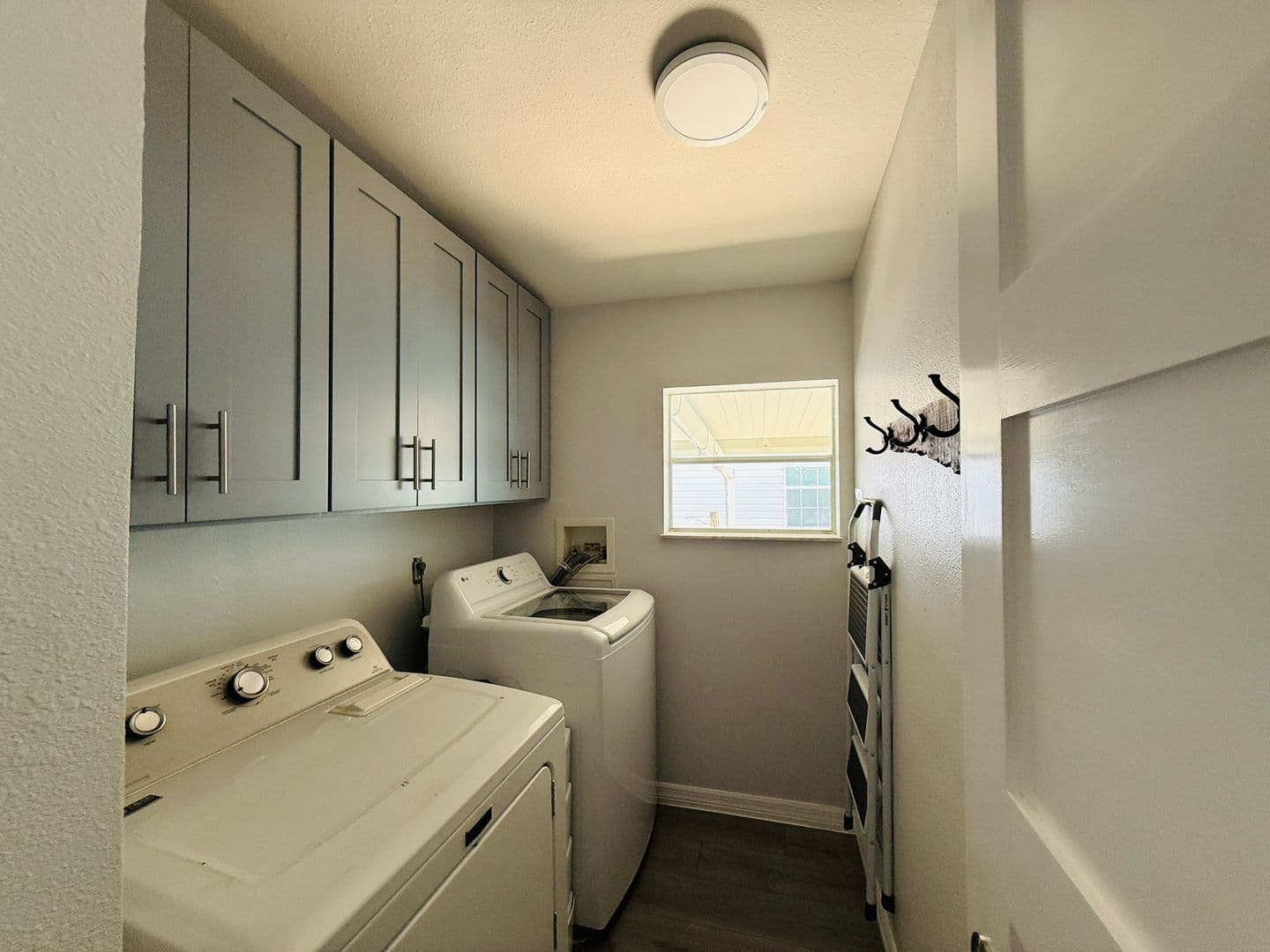 Tampa House: 4851 W. Gandy Blvd. Canal 5