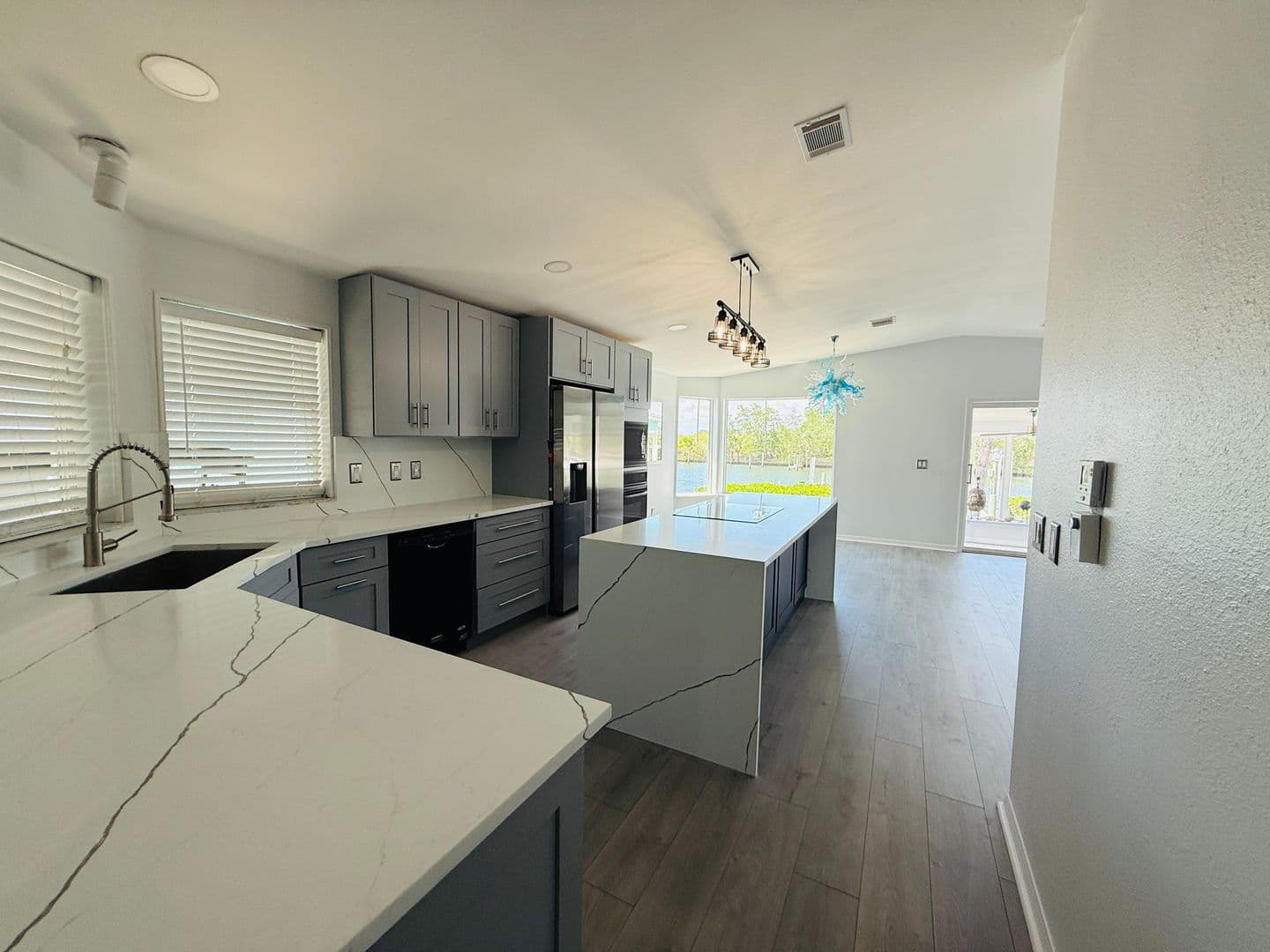 Tampa House: 4851 W. Gandy Blvd. Canal 5