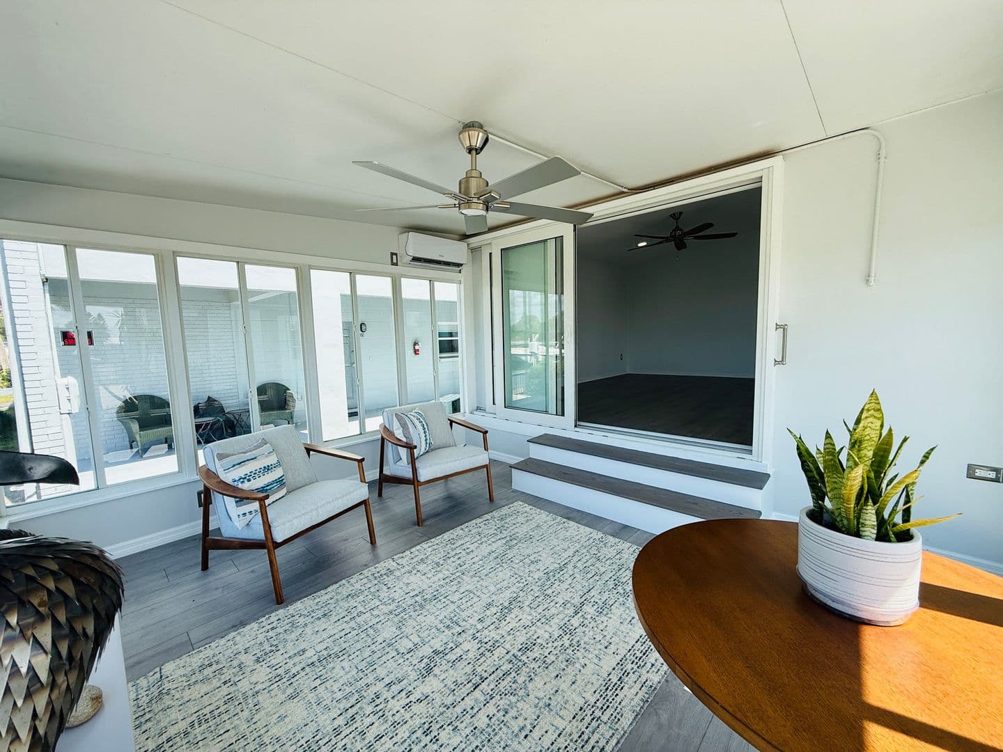 Tampa House: 4851 W. Gandy Blvd. Canal 5